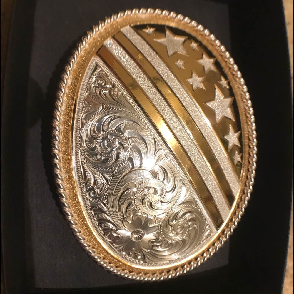 Montana Silver Smiths American flag belt buckle